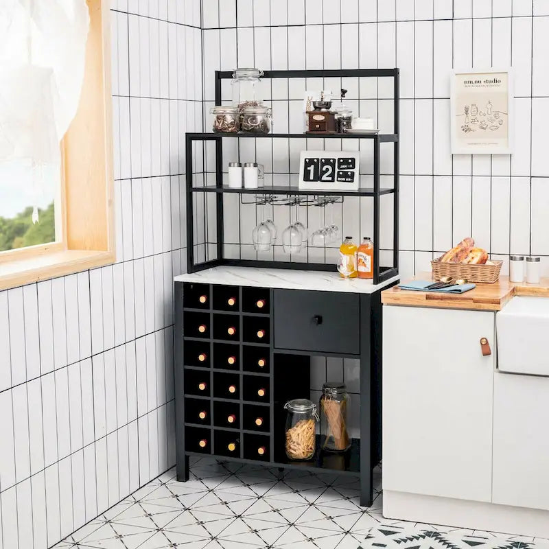 Étagère de cuisine autoportante avec porte-bouteilles et porte-verres